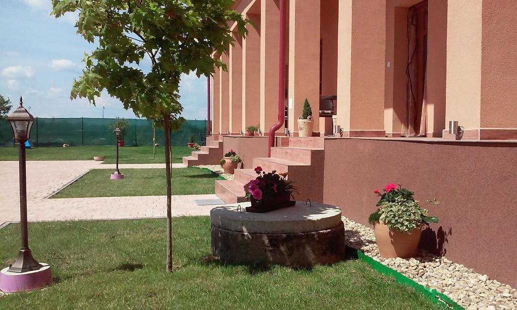Vila Maria Rapovce Екстериор снимка